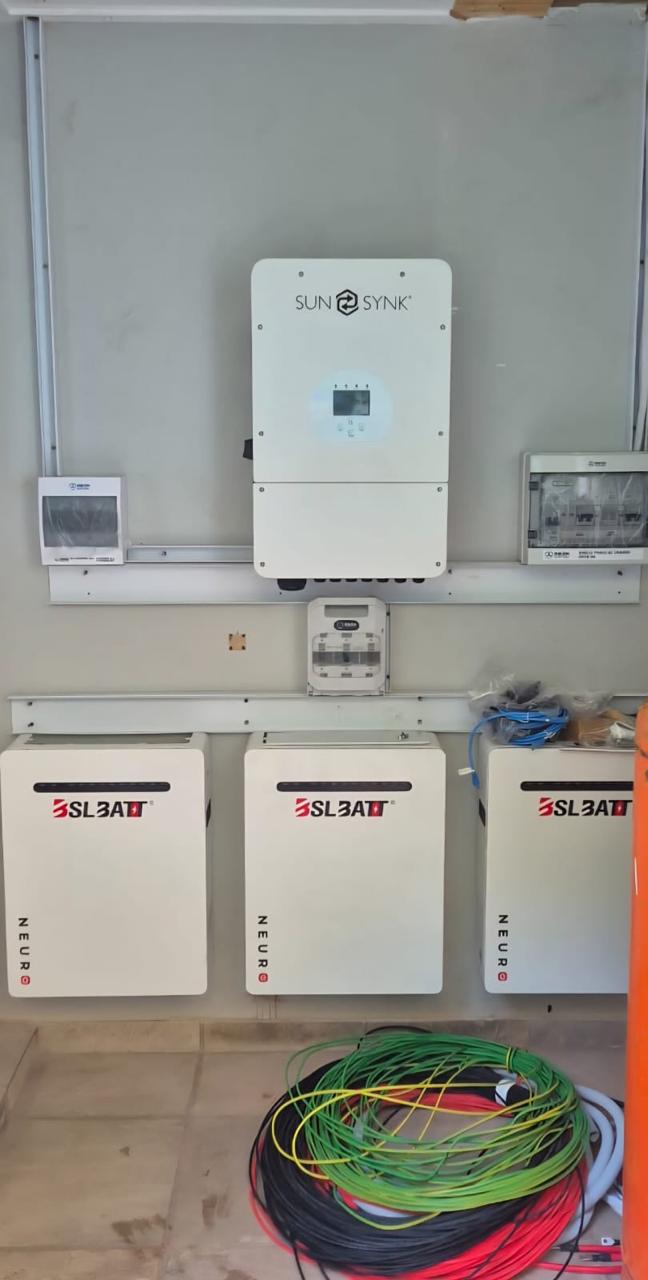 SunSynk inverter and battery bank installation
